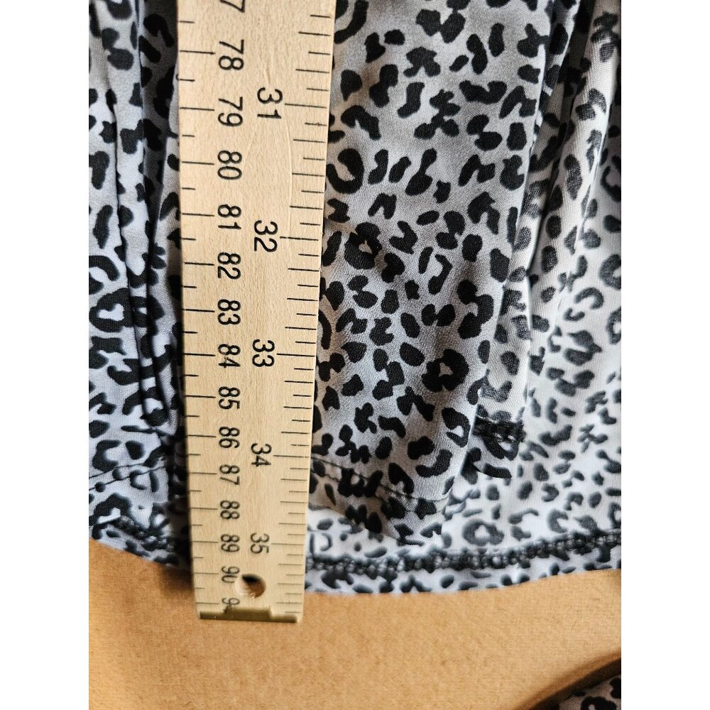 Rene Rofe Sleepwear Women Robe Size S/P Leopard Print - Picture 6 of 8